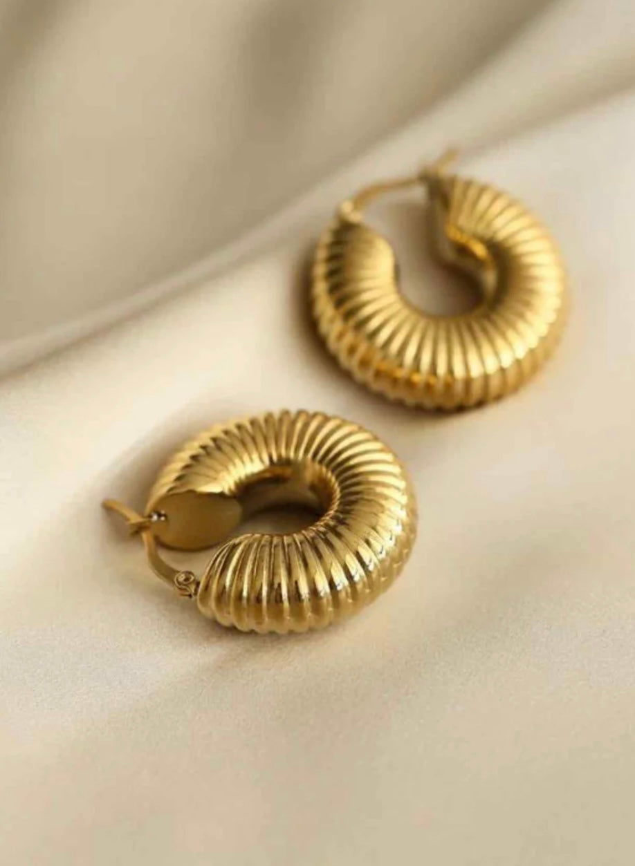 Golden Ribbed Hoops